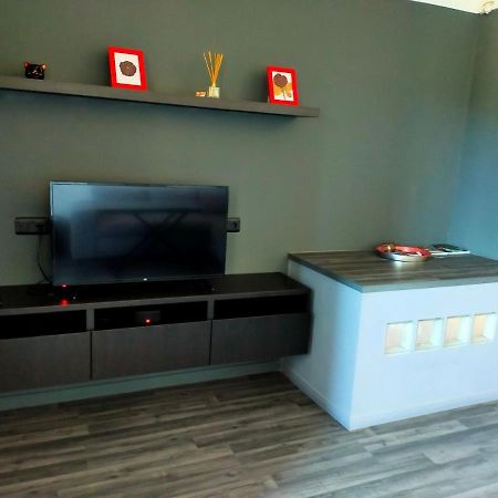 Appartement En Duplex Au 3Ieme Etage Sans Ascenseur Hyeres Bagian luar foto