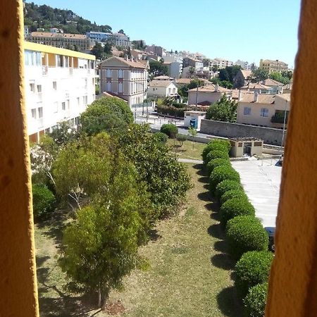 Appartement En Duplex Au 3Ieme Etage Sans Ascenseur Hyeres Bagian luar foto