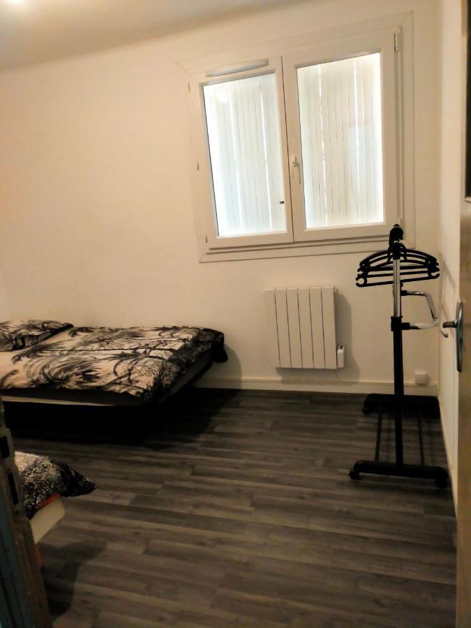 Appartement En Duplex Au 3Ieme Etage Sans Ascenseur Hyeres Bagian luar foto