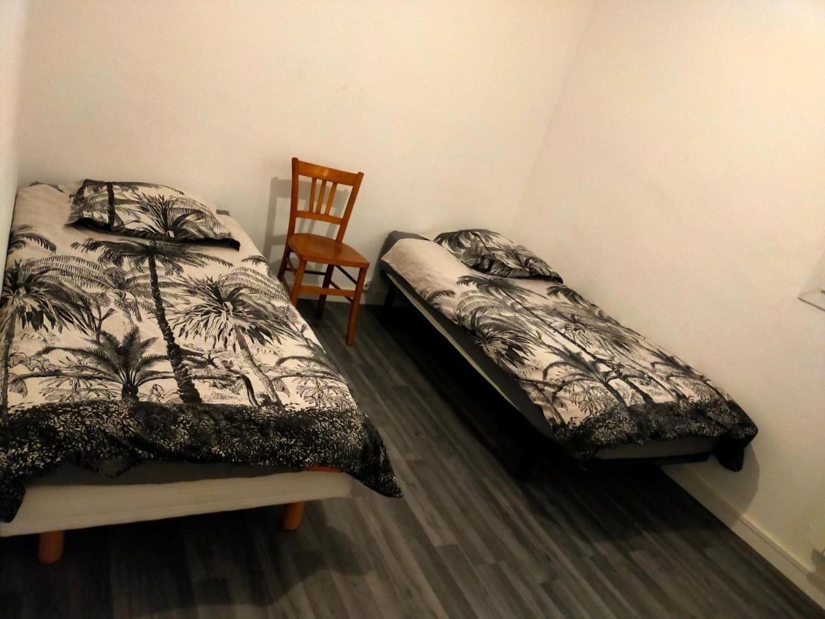 Appartement En Duplex Au 3Ieme Etage Sans Ascenseur Hyeres Bagian luar foto